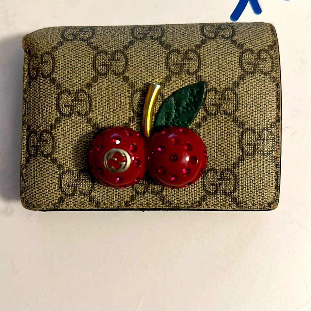 GUCCI GG Supreme Cherry PVC Leather Compact Bifold Wallet